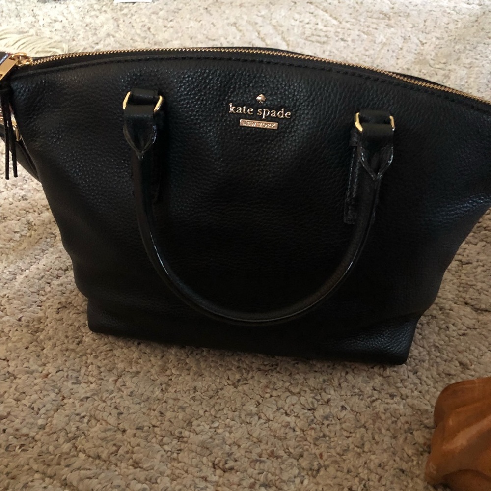 Black Kate Spade purse